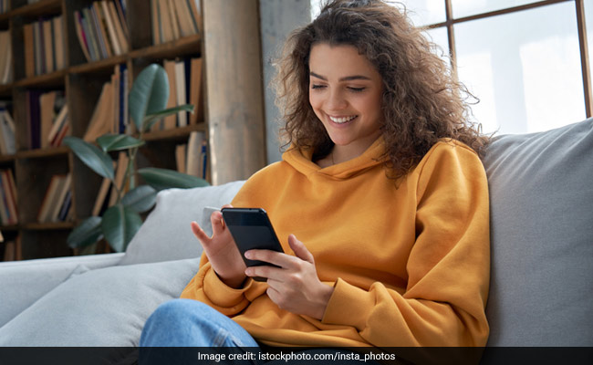 Maintaining correct posture while using phone can help avoid unnecessary back pain