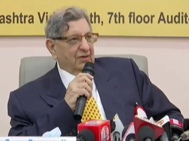 "No Need To Mix 2 Different Vaccines": Serum Institute's Cyrus Poonawalla