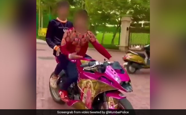 Viral Video: Dangerous Stunt Lands Mumbai Motorcyclists In Trouble