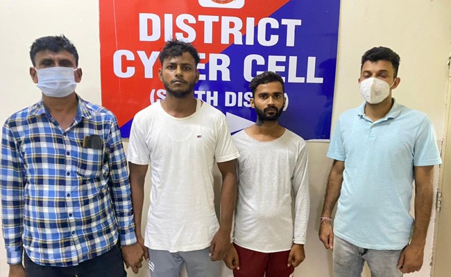 दिल्ली : फर्जी सिम कार्ड जारी करने और उनकी सप्लाई करने वाला गैंग पकड़ा गया