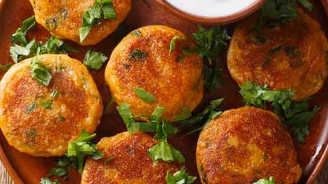 Keep the festive weight off with tips by Pooja Makhija