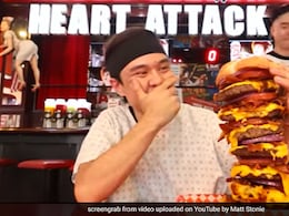 Wait, What! This Man Eats Massive 20,000 Calorie Burger In Just 4 Minutes Wait, What! This Man Eats Massive 20,000 Calorie Burger In Just 4 Minutes