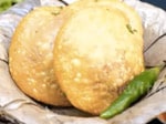 Moth Kachori