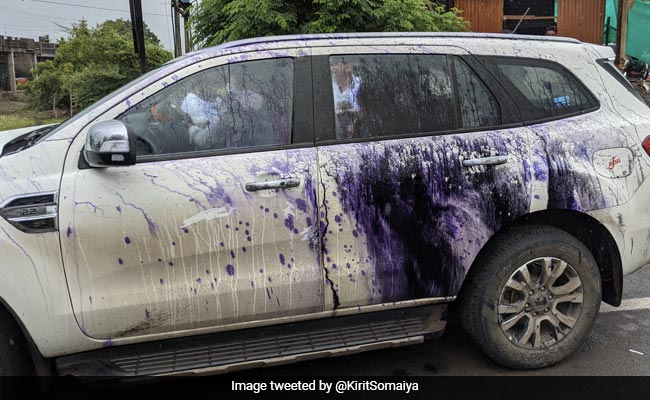 शिवसेना के 'गुंडों' ने मेरी कार पर हमला किया : बीजेपी नेता किरीट सोमैया का आरोप
