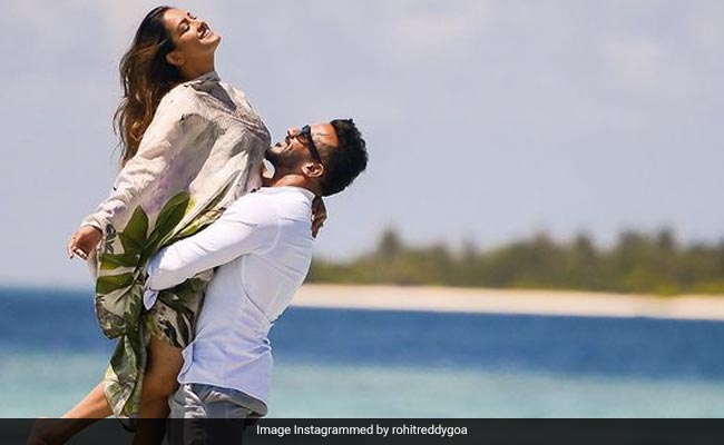 Anita Hassanandani And Rohit Reddy Share Postcards From Maldives