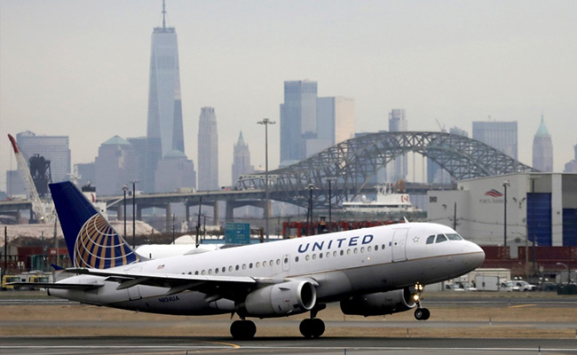 United Airlines Grounds Flights In US Due To Technology Issue
