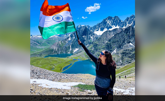 ज्योतिका ने इंस्टाग्राम पर किया डेब्यू, तो सिंघम बोले- मेरी बीवी सबसे मजबूत...