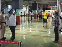 Mall Safety: .....तर राज्यातील मॉल्सची वीज आणि सुरक्षा बंद करणार, राज्य सरकारची मोठी घोषणा Mall Safety: .....तर राज्यातील मॉल्सची वीज आणि सुरक्षा बंद करणार, राज्य सरकारची मोठी घोषणा