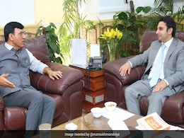 Health Minister Meets Top Vaccine Bosses, Takes Stock Of Production Status Health Minister Meets Top Vaccine Bosses, Takes Stock Of Production Status