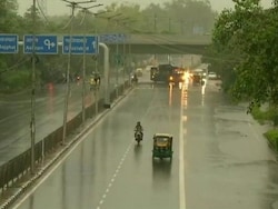 15 Flights Diverted From Delhi Airport Due To Heavy Rain