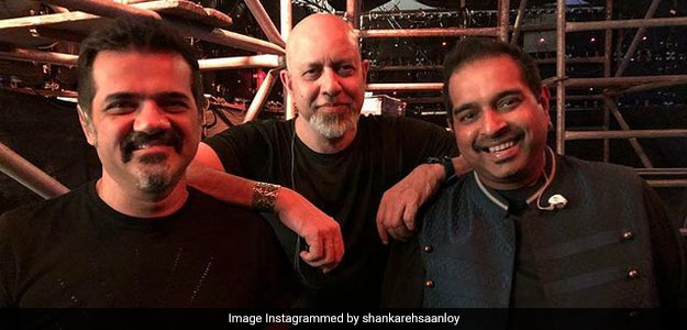 Celebrating 26 Years In The Industry, Shankar, Ehsaan And Loy Relish A Sinful Chocolate Cake