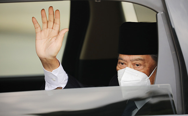 Malaysian PM's Cabinet Has Resigned: Minister