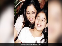 "Everything Is For You": Janhvi Kapoor Posts Childhood Memory Of Mom Sridevi On Her Birth Anniversary "Everything Is For You": Janhvi Kapoor Posts Childhood Memory Of Mom Sridevi On Her Birth Anniversary
