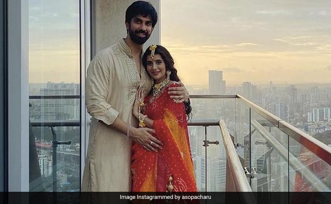 Charu Asopa And Rajeev Sen Share Baby Shower Pics From New House