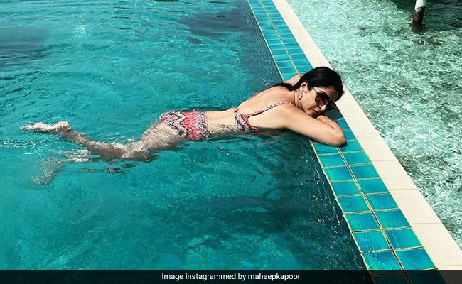 Maheep Kapoor Sun-Bathing In Maldives. That's It. That's The Post
