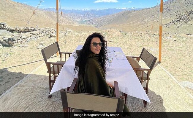 Preity Zinta Had "An Unforgettable Experience" Of "High Altitude Dining" In Ladakh. See Here