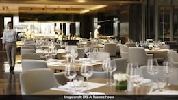 Restaurant's Reaction To Man Ordering 14 Minutes Before Closing Time Will Make You Happy