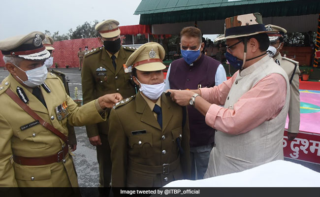 In A First, ITBP Inducts Two Women Officers In Combat
