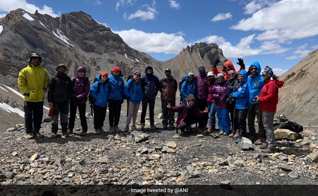 Tri-Services' All-Women Mountaineering Team Summits Mt Manirang