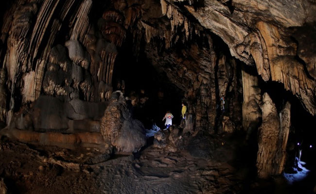 These Prehistoric Spain Cave Paintings Show Neanderthals Were...