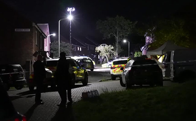 In Rare British Mass Shooting, Gunman Kills 5, Including 3-Year-Old Girl