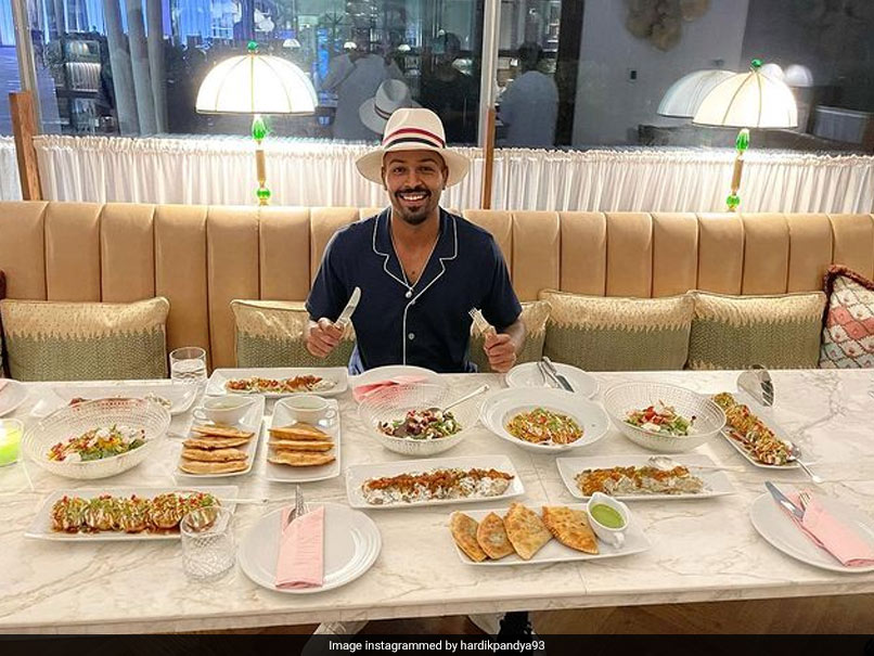 "Best Food": Hardik Pandya Treats Himself To A Lavish Meal After Reaching UAE For Remainder Of IPL