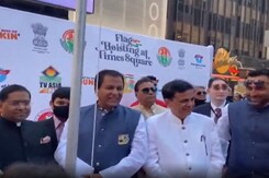 Tricolour Unfurled At Times Square In New York City Tricolour Unfurled At Times Square In New York City