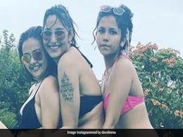टीवी की गोपी बहू सहेलियों के साथ पूल में चिल करती आईं नजर, देखें देवोलीना भट्टाचार्जी की Photos टीवी की गोपी बहू सहेलियों के साथ पूल में चिल करती आईं नजर, देखें देवोलीना भट्टाचार्जी की Photos