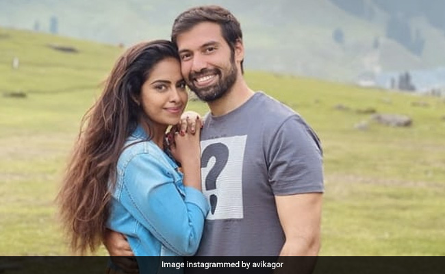 'बालिका वधू' की आनंदी ने बॉयफ्रेंड संग फोटो शेयर कर मनाई दूसरी सालगिरह, बोलीं- मेरे जीवन में प्यार भरने के लिए धन्यवाद