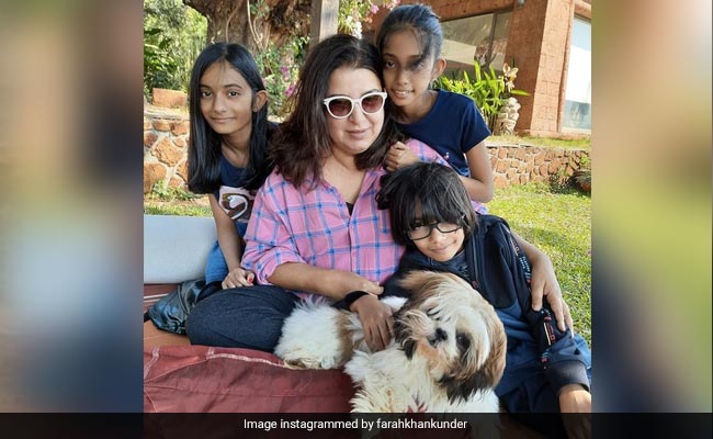 Farah Khan's Epic Reply To Troll Who Skinny-Shamed Her Triplets