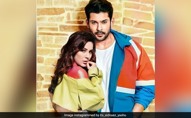 मुंबई से दूर छिपकर कॉफी पीने गए Siddharth Shukla और Shehnaaz Gill, कैमरे में कैद हुईं शानदार तस्वीरें
