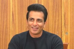 "Nothing Political": Sonu Sood, Arvind Kejriwal Meet For A Delhi Scheme "Nothing Political": Sonu Sood, Arvind Kejriwal Meet For A Delhi Scheme