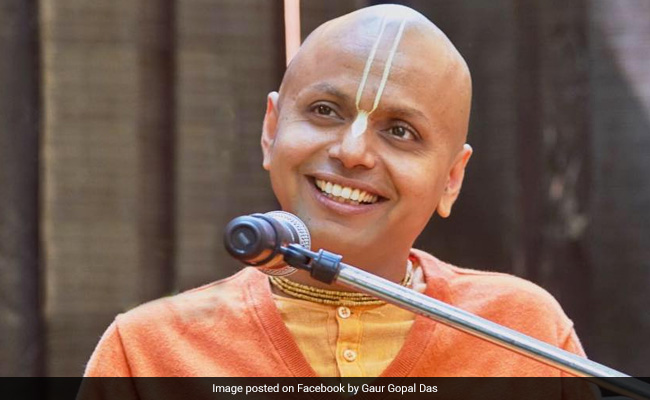This Indian Guru's '3-Word Reality' is Most Viewed Facebook Post. Seen it Yet?