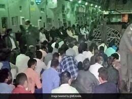 24 अफगान सिखों समेत 168 यात्रियों को लेकर विमान हिंडन पहुंचा, यात्रियों में अफगान सीनेटर अनारकली शामिल 24 अफगान सिखों समेत 168 यात्रियों को लेकर विमान हिंडन पहुंचा, यात्रियों में अफगान सीनेटर अनारकली शामिल