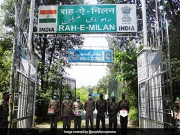 Indian, Pakistani Troops Exchange Sweets Along LoC, International Border On Pak's Independence Day Indian, Pakistani Troops Exchange Sweets Along LoC, International Border On Pak's Independence Day