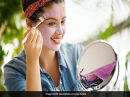फेस्टिव सीज़न में चाहती हैं इंस्टेंट ग्लो, तो लगाएं लैवेंडर से बना ये फेस पैक फेस्टिव सीज़न में चाहती हैं इंस्टेंट ग्लो, तो लगाएं लैवेंडर से बना ये फेस पैक