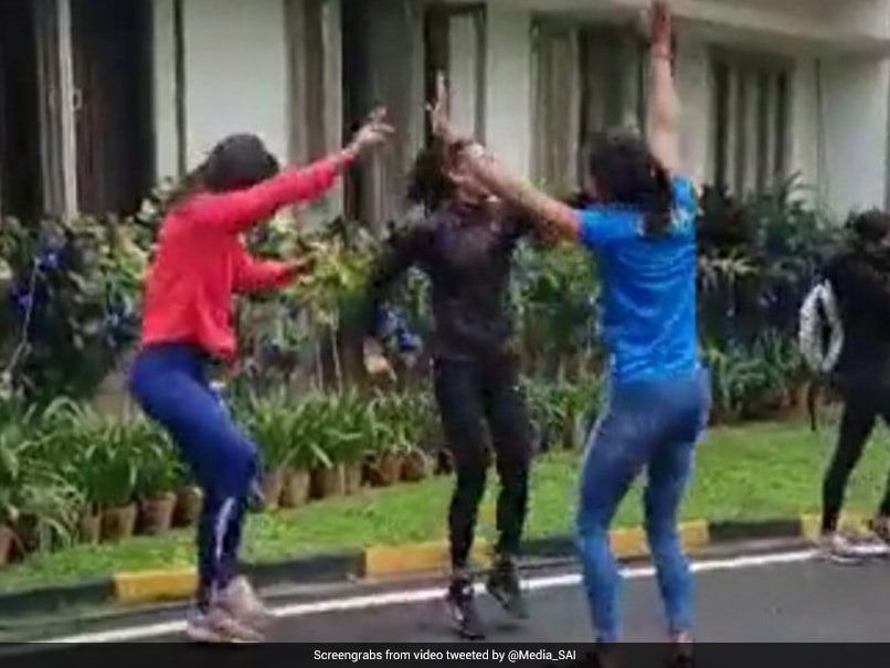 Watch: World Athletics U20 Silver Medallist Shaili Singh Shows Off Her Dance Moves Watch: World Athletics U20 Silver Medallist Shaili Singh Shows Off Her Dance Moves