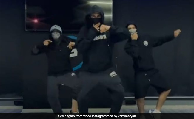 Kartik Aaryan ने धनुष के सॉन्ग 'राउडी बेबी' पर किया धमाकेदार डांस, बार-बार देखा जा रहा है Video