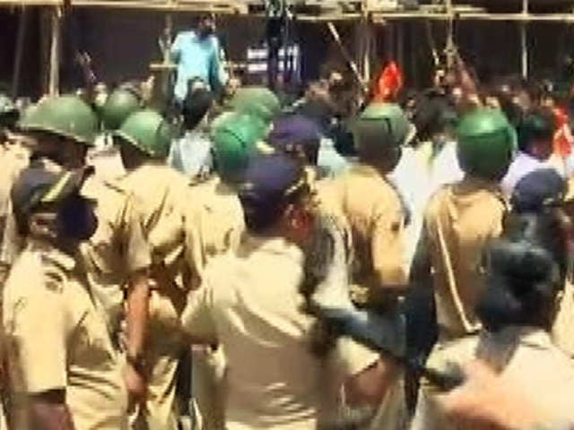 Union Minister's "Slap Uddhav" Remark Triggers BJP-Sena Clashes