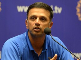 द्रविड़ ने किया टीम इंडिया के कोच पद के लिए आवेदन, इन दो साथियों के साथ अपनी टीम बनाने को तैयार द्रविड़ ने किया टीम इंडिया के कोच पद के लिए आवेदन, इन दो साथियों के साथ अपनी टीम बनाने को तैयार