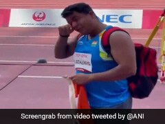 Teary-Eyed Yogesh Kathuniya Thanks Mother After Paralympic Silver