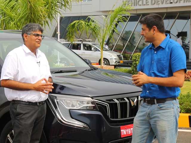 Freewheeling - Veejay Nakra, CEO, Automotive Division, Mahindra & Mahindra