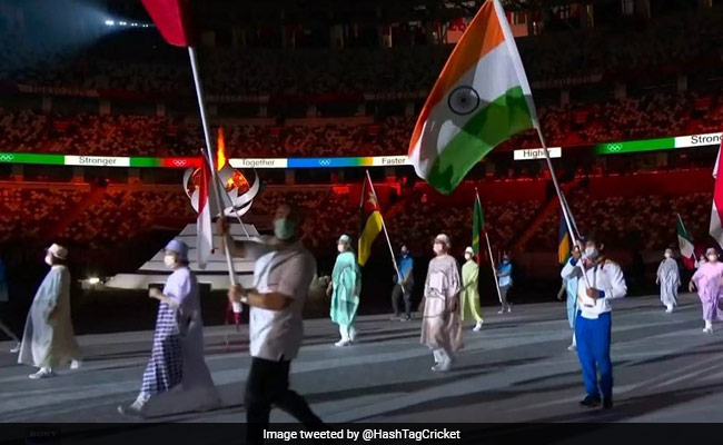 Tokyo Olympics Closing Ceremony: रंगारंग कार्यक्रम के साथ समाप्त हुआ टोक्यो ओलंपिक, भारत की ओऱ से बजरंग पूनिया बने ध्वजवाहक
