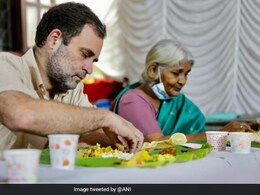 Onam 2021: Rahul Gandhi Relishes Classic Onam Sadya At An Old Age Home In Kerala (See Pics) Onam 2021: Rahul Gandhi Relishes Classic Onam Sadya At An Old Age Home In Kerala (See Pics)