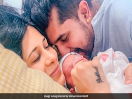 किश्वर मर्चेंट ने बेटे को दिया जन्म, बोलीं- बेबी राय का स्वागत है...देखें Photo किश्वर मर्चेंट ने बेटे को दिया जन्म, बोलीं- बेबी राय का स्वागत है...देखें Photo