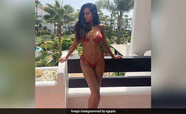 These Stunning Pics of Esha Gupta Will Make You Go Wow