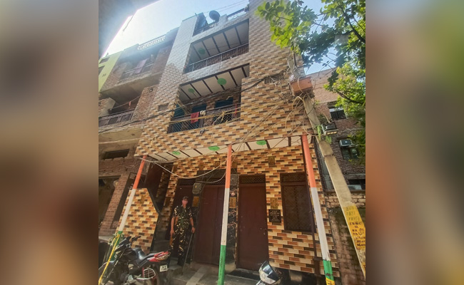 After Threat To Blow Up Delhi Building, 2 Criminals Killed In Encounter