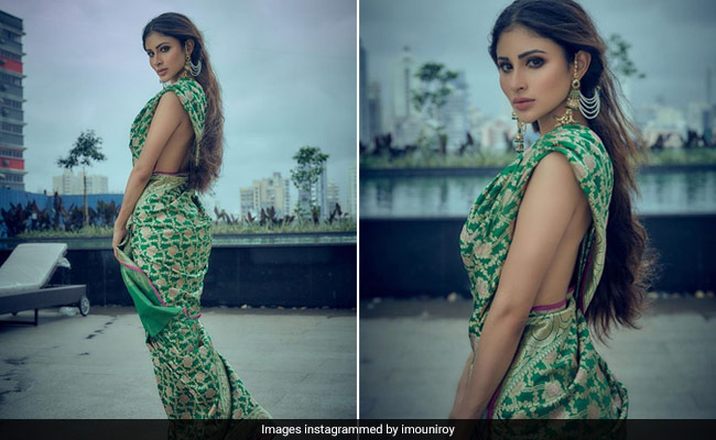 Mouni Roy Is A Resplendent "Bengali Saree Girl Forever" In A Green <i>Benarasi Saree</i>