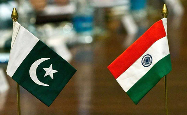 Independence day: क्यों भारत से पहले पाकिस्तान मनाता है आजादी का जश्न, ये है वजह