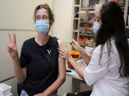 Covid Vaccine Booster Shots Show Signs Of Taming Delta In Israel Covid Vaccine Booster Shots Show Signs Of Taming Delta In Israel